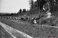 Mladinske brigade na trasi ob Glinščici - 21.3.1948. Foto: Mahovič Zvone